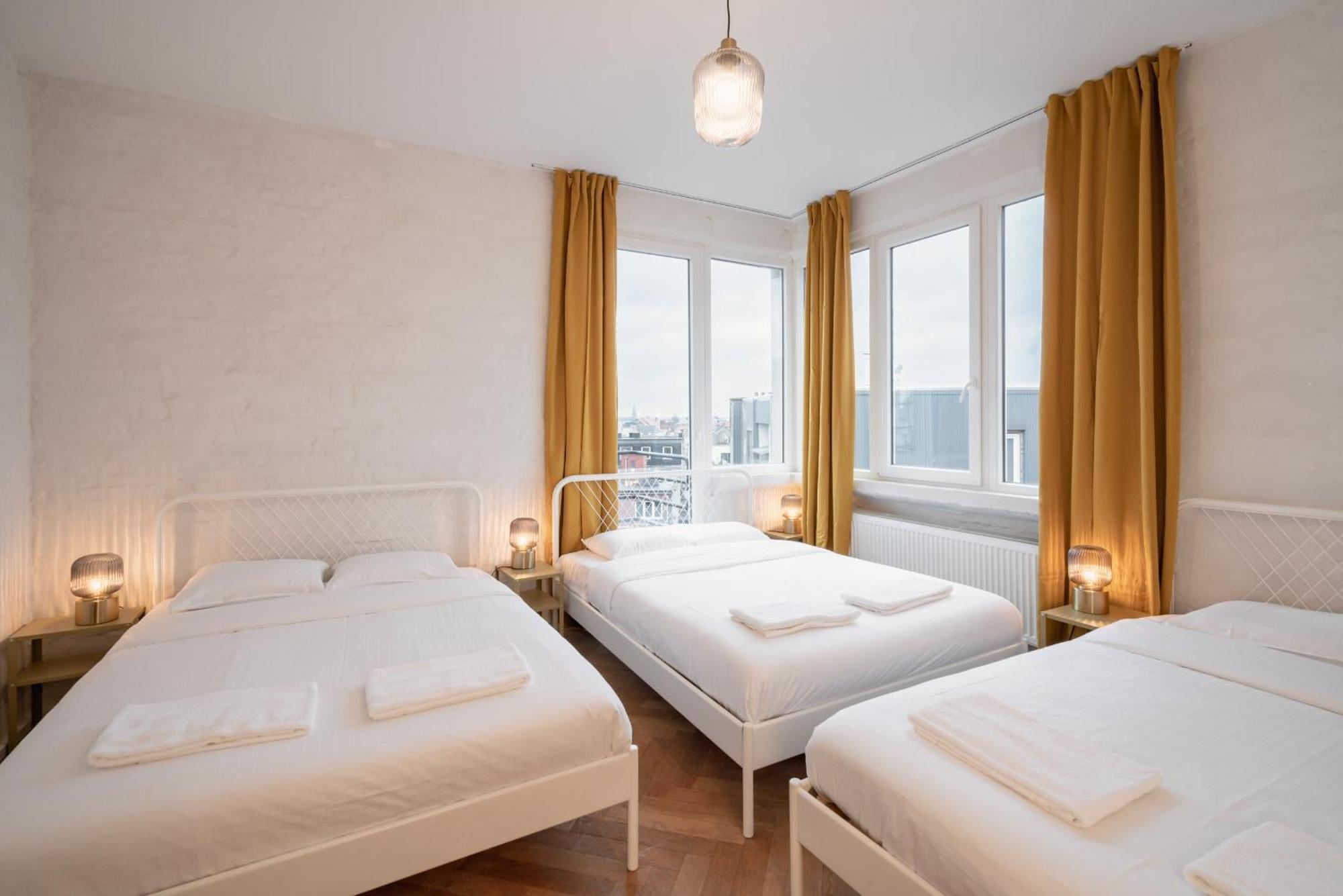 Two-Bedroom Apartments In The Heart Of Antwerp Exterior photo